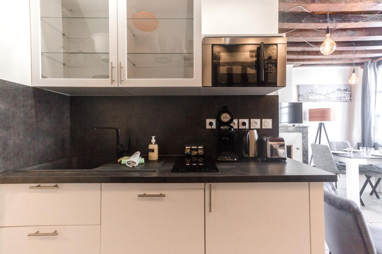 Au Bourg Neuf Apartman Orléans Kültér fotó